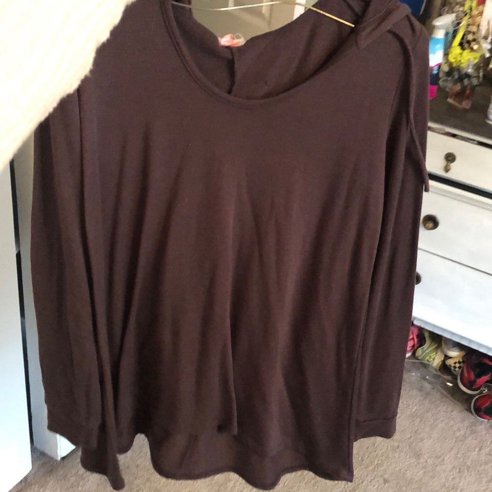 Long sleeve hoodie